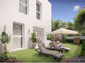 t3 à la vente -   13009  MARSEILLE 9EME, surface 61 m2 vente t3 - UBI443886380